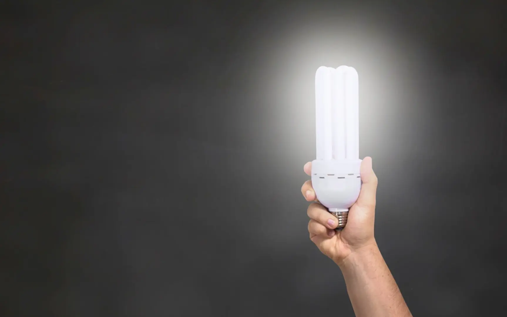 Oświetlenie LED vs. tradycyjne: zalety i wady.